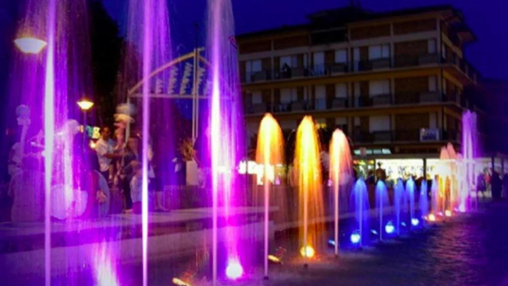 Comfortable Flat On The Top Floor- Beahost Bibione 0*,